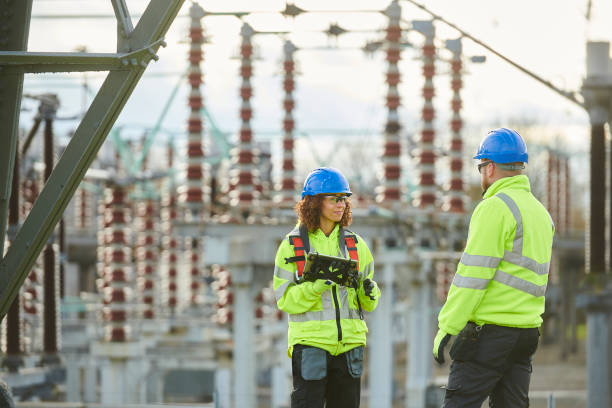 Best 24-Hour Electrician  in Myrtle Point, OR